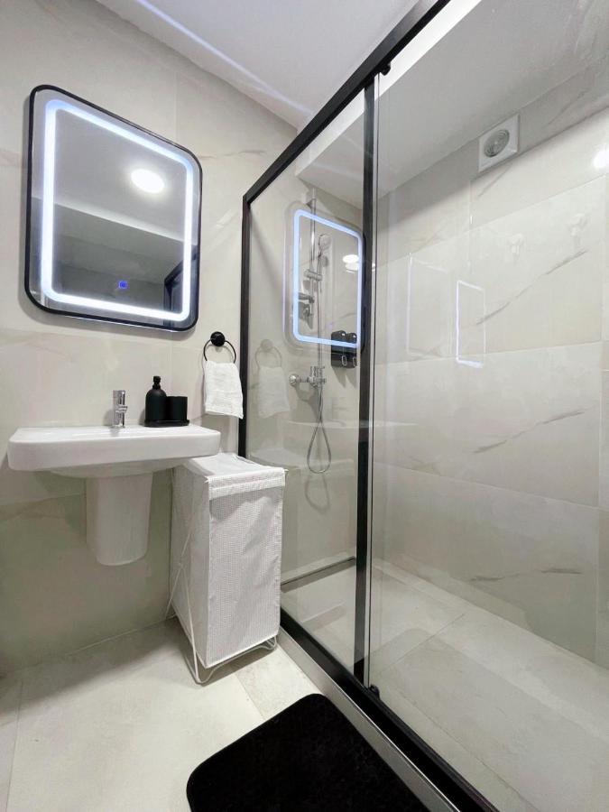 Sunlight Luxe Apartment Skopje Exterior foto
