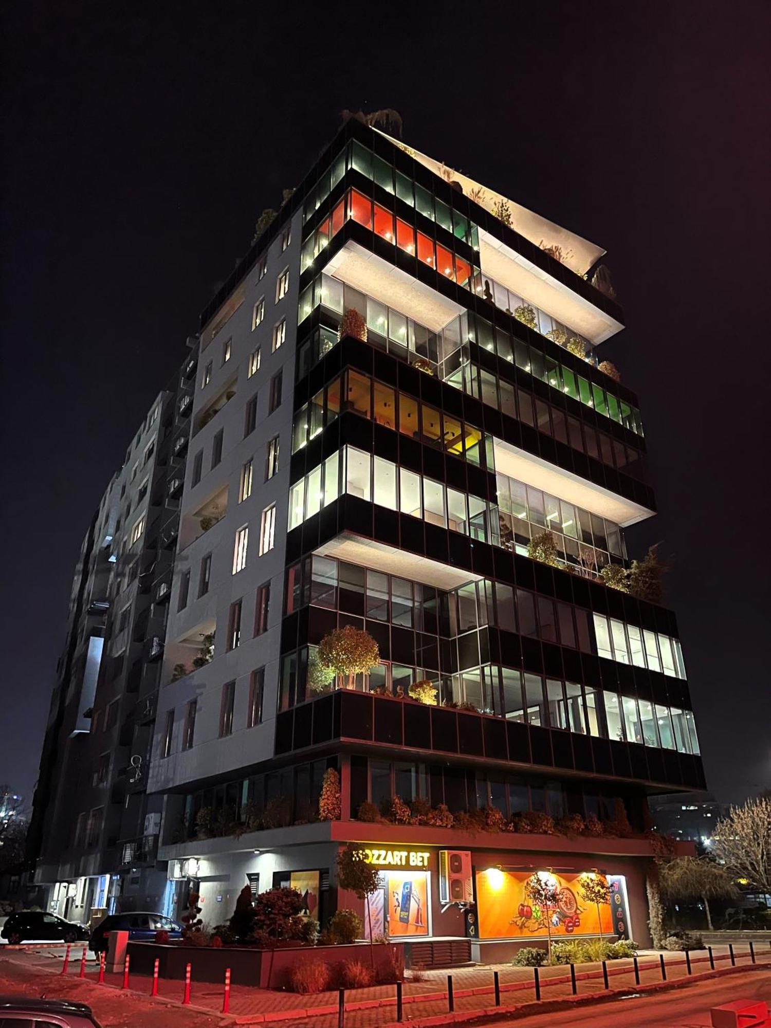 Sunlight Luxe Apartment Skopje Exterior foto